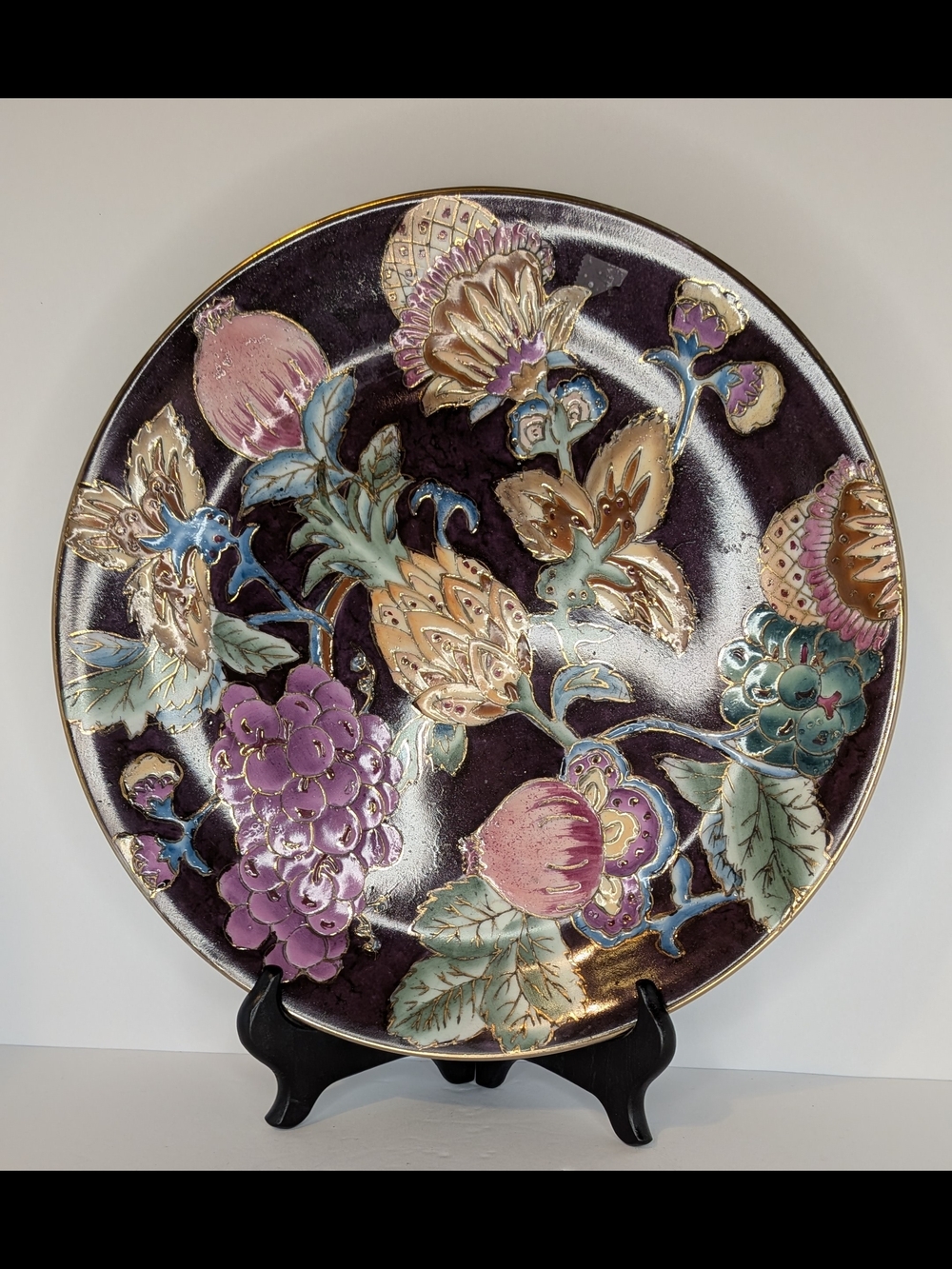 Toyo Trading Company 10.25" Round Decor Plate WIth Purple Metallic Gold Fruit